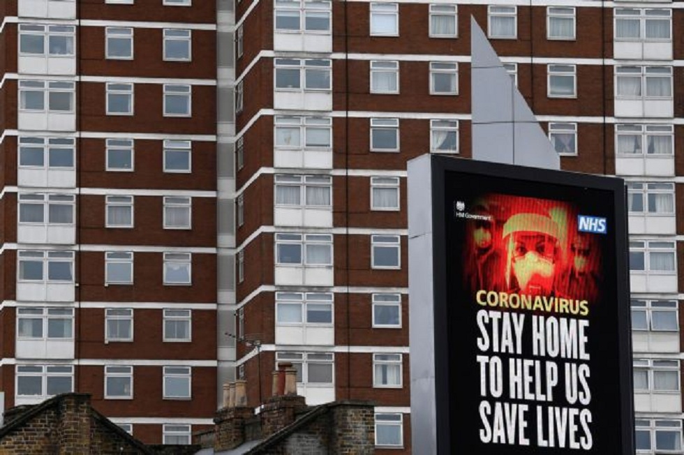 Κορωνοϊός : Φτάνουν τους 5.000 οι νεκροί στη Βρετανία – 621 σε μια μέρα