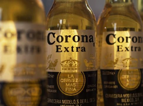Κορωνοϊός – Μεξικό: Σταματά προσωρινά η παραγωγή της μπύρας Corona