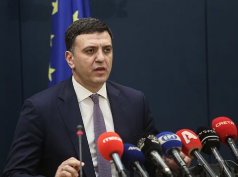 Κορωνοϊός – Κικίλιας: «Ήδη εξετάζουμε ποια μέτρα μπορούμε ενδεχομένως να πάρουμε πίσω τον Μάιο»