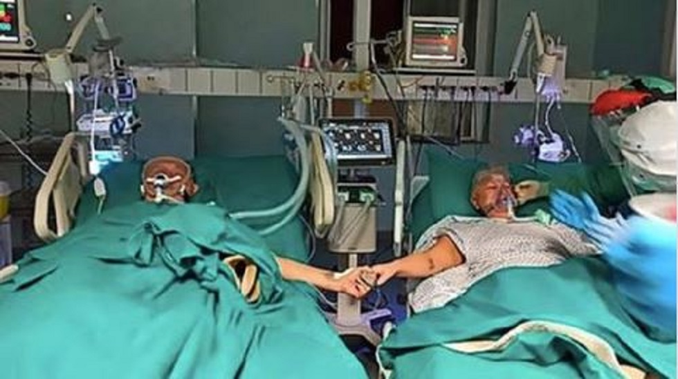 Κορωνοϊός: Συγκινητικό ποστ Μόσιαλου για ζευγάρι που γιόρτασε 50 χρόνια γάμου στην εντατική