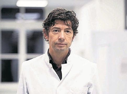 Γερμανία: Απειλές για τη ζωή του επειδή «παραλύει την οικονομία» δέχεται λοιμωξιολόγος