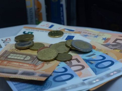 Κορονοϊός – Δώρο Πάσχα: Όλα όσα πρέπει να ξέρετε – Αναλυτικός οδηγός από το ΙΝΕ/ΓΣΕΕ
