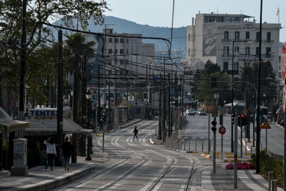 Κορωνοϊός: Τι προτείνει μελέτη του ΑΠΘ για τη σταδιακή άρση των περιορισμών