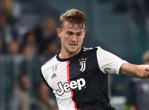 Ο Ντε Λιχτ βγήκε στο μπαλκόνι και τραγούδησε Beatles (vid)