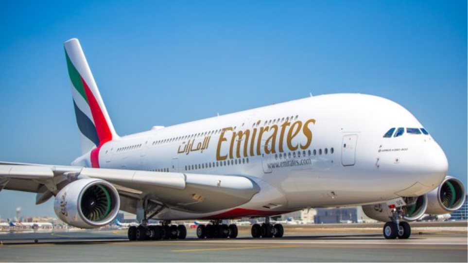 Κορωνοϊός: Οι επιβάτες της «Emirates» κάνουν εξετάσεις αίματος πριν ταξιδέψουν