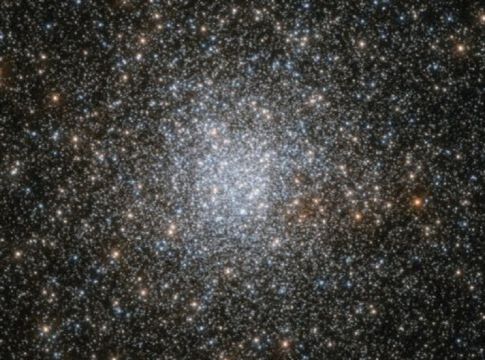 NASA: Δες ποια φωτογραφία «τράβηξε» το Hubble την ημέρα που γεννήθηκες