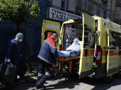 Τρόμος για τις «Κερκόπορτες» του κορωνοϊού – Αγωνία σε κυβέρνηση και επιστήμονες