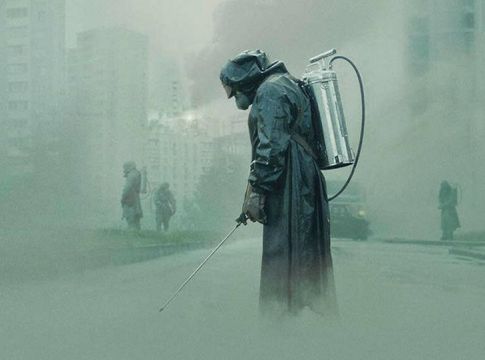 Κορωνοϊός – Τα κοστούμια της σειράς «Chernobyl» θα χρησιμοποιηθούν στη «μάχη» με τον Covid-19!