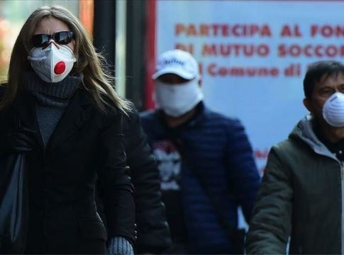 Κορωνοϊός: Πάνω από τρία εκατ. κρούσματα σε όλον τον κόσμο