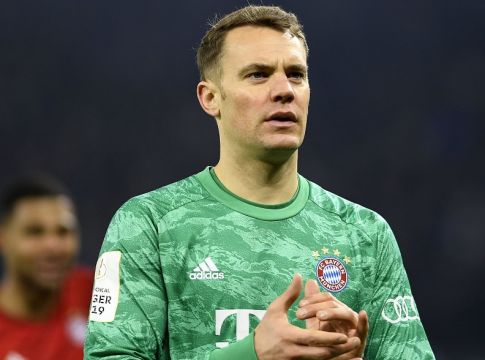 Χένες: «Θα ήθελα να συνεχίσει στην Μπάγερν ο Νόιερ»
