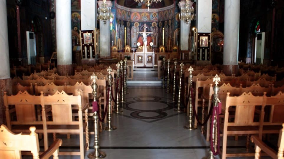 Κορωνοϊός: Κεκλεισμένων των θυρών θα λειτουργήσουν οι Εκκλησίες το Πάσχα