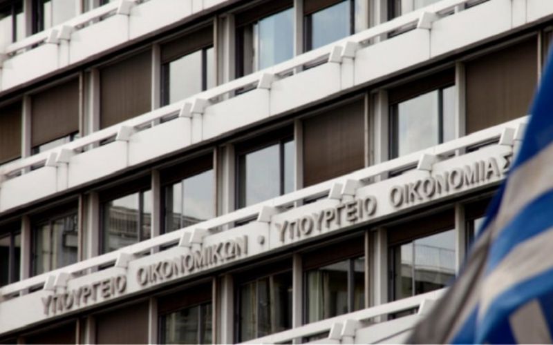 Κορωνοϊός – Τηλεργασία και εκ περιτροπής απασχόληση: Τι διευκρινίζει η απόφαση Βρούτση