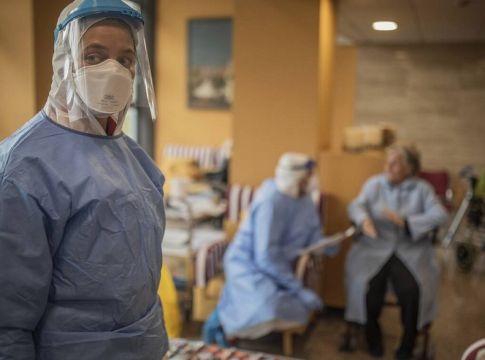 Κορονοϊός: Δείτε τι «παράξενο» συνέβη στην Ελλάδα μετά τα μέτρα