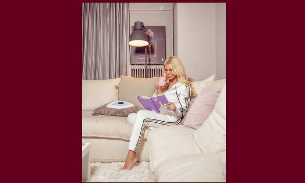 Κατερίνα Καινούργιου: Η φώτο του αγαπημένου της στο κρεβάτι, εσύ την έχεις δει; (photos-video)