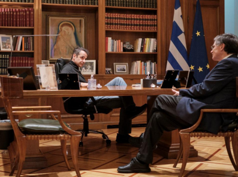 Κορωνοϊός: Μητσοτάκης και Τσιόδρας σχεδιάζουν τα επόμενα βήματα για την αντιμετώπιση του ιού