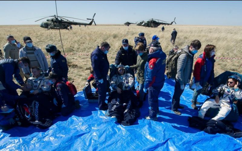Κορωνοϊός: Αστροναύτες προσγειώνονται στη Γη εν μέσω πανδημίας