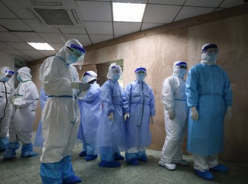 Κορωνοϊός: Ανησυχία στη Γερμανία για επιδείνωση μια εβδομάδα μετά τη χαλάρωση των μέτρων