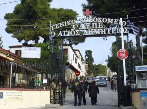 Κοροναϊός: Σε σοκ οι γιατροί και η οικογένεια του 35χρονου που έχασε τη μάχη με τη ζωή