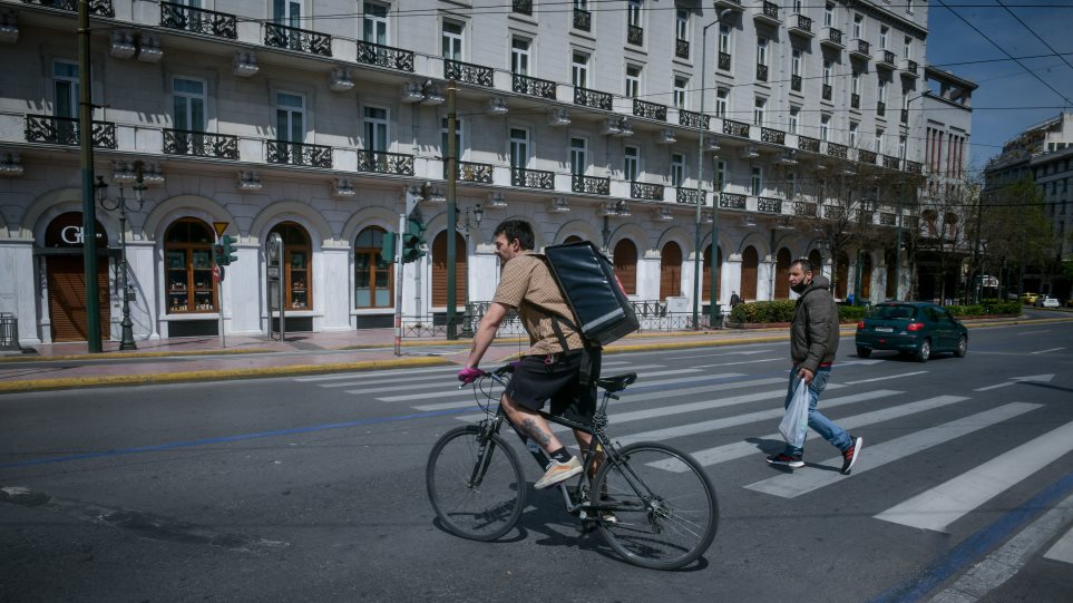 Καιρός Πάσχα: Δείτε σε βίντεο τις προβλέψεις μέχρι και την Κυριακή – Θα «χτυπήσει» 27άρια