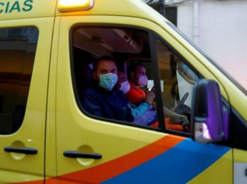 Ισπανία: Μειώνεται ο ρυθμός αύξησης των νέων κρουσμάτων – 517 επιπλέον νεκροί