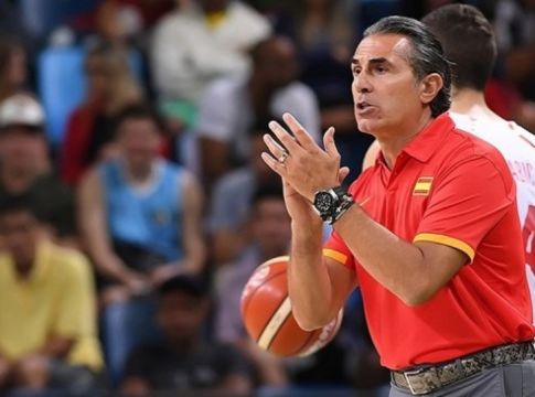Σκαριόλο: «Συζητάμε με την ισπανική ομοσπονδία για συμβόλαιο μέχρι το 2024»