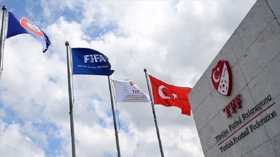 Αναστολή στο τουρκικό πρωτάθλημα έως τον Ιούνιο