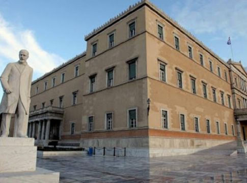 Γραφείο Προϋπολογισμού : Απαιτούνται πρόσθετα μέτρα για συγκράτηση της ύφεσης και της ανεργίας