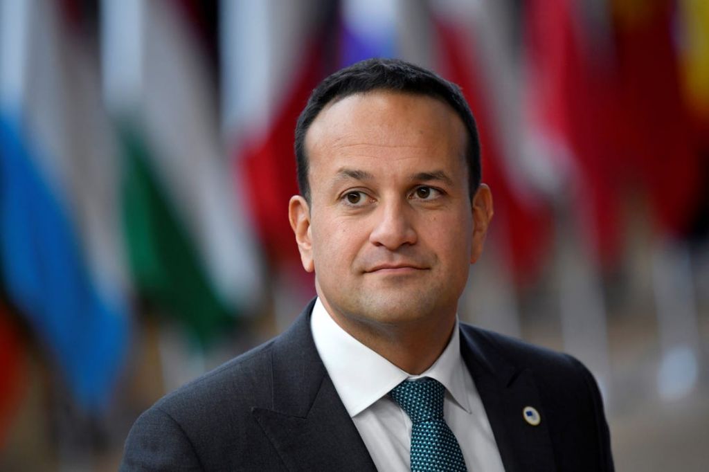 Ο γιατρός-πρωθυπουργός της Ιρλανδίας θα εργάζεται και στο εθνικό σύστημα υγείας
