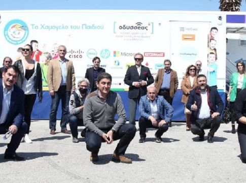 Αθρόα συμμετοχή στη διήμερη αιμοδοσία στο ΣΕΦ (pics)