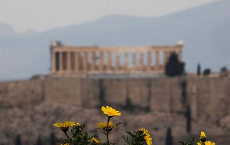 Τι είναι το «σύνδρομο του ακορντεόν» στον κορωνοϊό που τρομάζει τους επιστήμονες