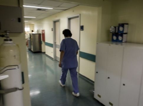Αχτίδες ελπίδας! «Καθημερινά ασθενείς κορωνοϊού βγαίνουν από ΜΕΘ»
