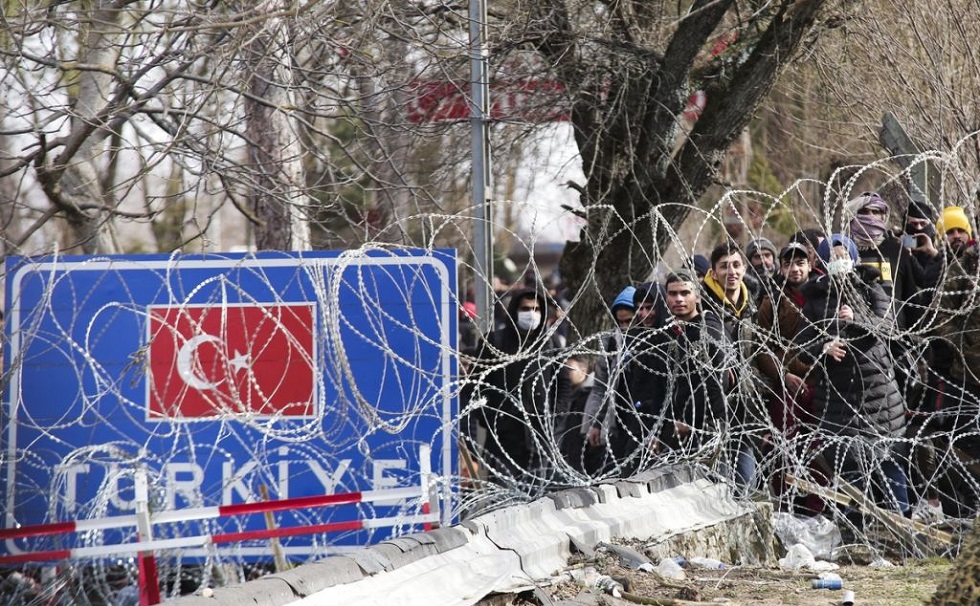 Εβρος: Ενισχύονται οι ελληνικές δυνάμεις στα σύνορα για κάθε ενδεχόμενο