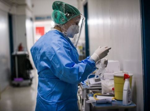 Κοροναϊός: Αρθρογράφος της Χουριέτ συγχαίρει την Ελλάδα για τη διαχείριση της πανδημίας
