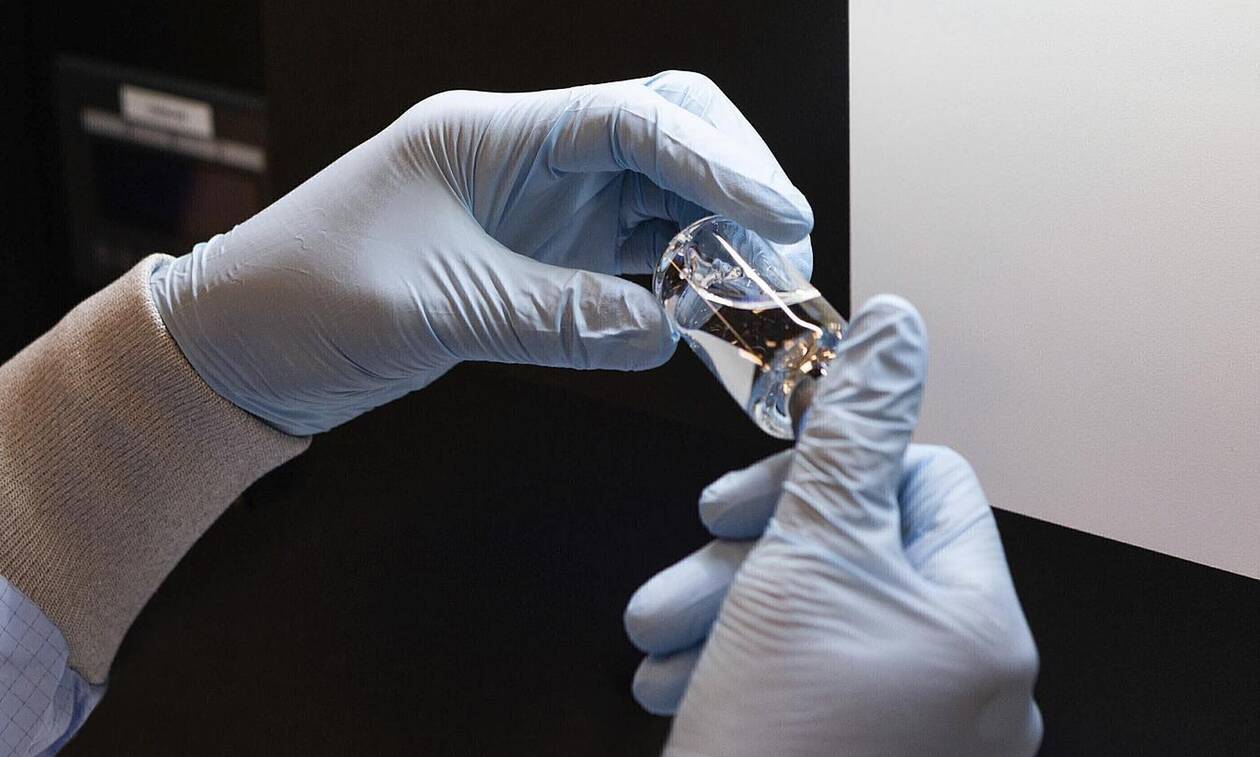 Κορονοϊός: Εννέα διαφορετικές κλινικές μελέτες «αναζητούν» το εμβόλιο – Τα νεότερα δεδομένα