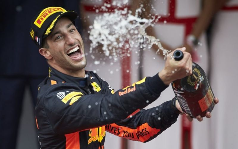 Η McLaren ανακοίνωσε τη συνεργασία με τον Ρικιάρντο