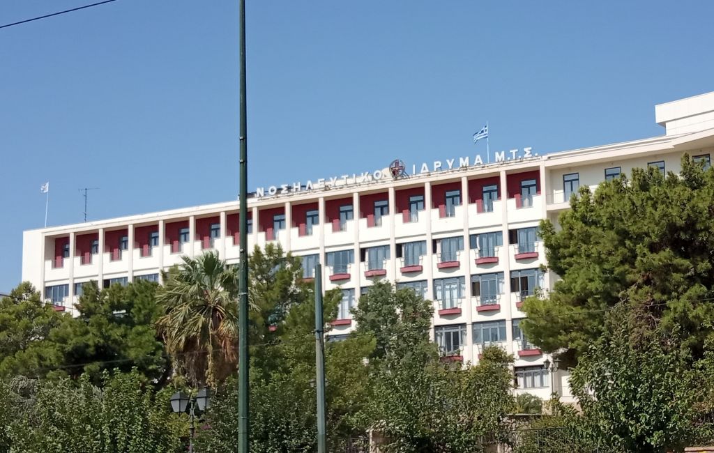 Κορωνοϊός: 144 τα θύματα στην Ελλάδα – Κατέληξε 76χρονη στο ΝΙΜΤΣ