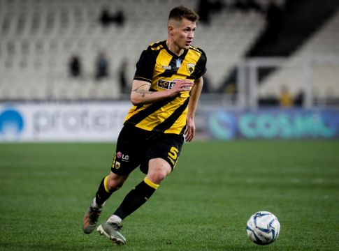 Ολα για να κρατήσει τον Σιμάνσκι η ΑΕΚ