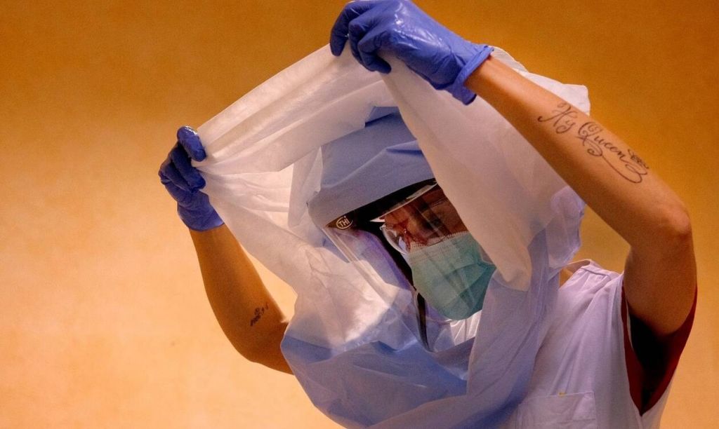 Κορωνοϊός: «Φάρμακο» για τους πνεύμονες η αναπνευστική φυσικοθεραπεία