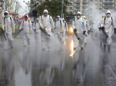 Κορονοϊός – Έκθεση «βόμβα» στο Bloomberg: Η πανδημία ίσως διαρκέσει δύο χρόνια