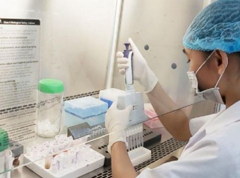 «Βόμβα»: Ο κορονοϊός προήλθε από εργαστήριο στην Ουχάν – «Υπάρχουν αποδείξεις»