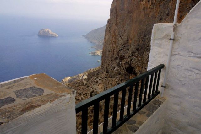 Τουρισμός: Προβληματίζουν τα μηνύματα ενόψει του restart – 25% των Ελλήνων δεν θα πάει διακοπές