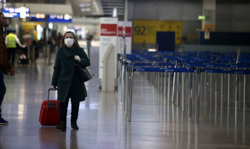 Κορονοϊός: Παρατείνεται η καραντίνα για όσους επιστρέφουν από το εξωτερικό