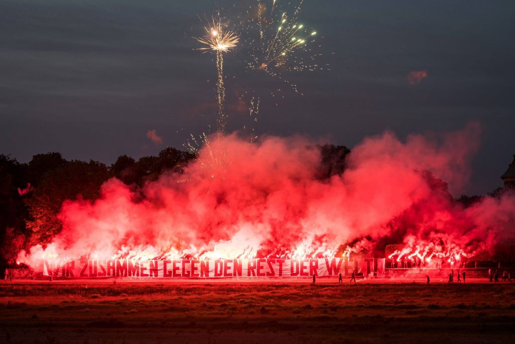 Το pyroshow των οπαδών της Δρέσδης (vid)