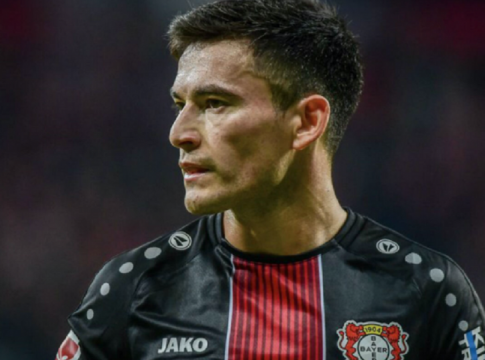 Λεβερκούζεν: Ανανέωσε ο Αράνγις