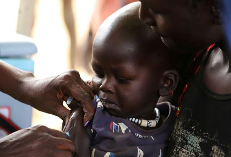 Ο κορωνοϊός διέκοψε τους εμβολιασμούς – Κινδυνεύουν 80 εκατ. βρέφη