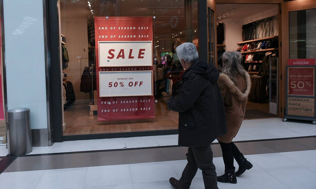 Εμπορικά κέντρα: Ανοίγουν τη Δευτέρα με περιορισμούς – Ποιοι θα πρέπει να φοράνε μάσκα