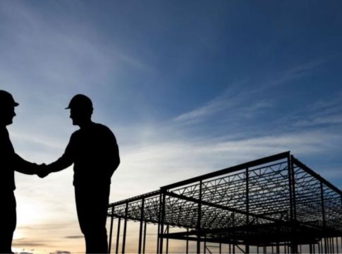 Επενδύσεις – Η Ελλάδα στο επίκεντρο του ενδιαφέροντος: Ολοκληρώθηκαν τρεις κινήσεις