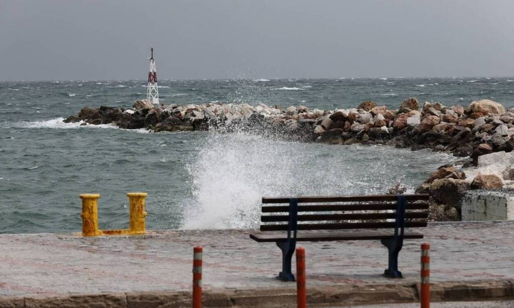 Καιρός: Πτώση της θερμοκρασίας και άνεμοι έως 8 μποφόρ