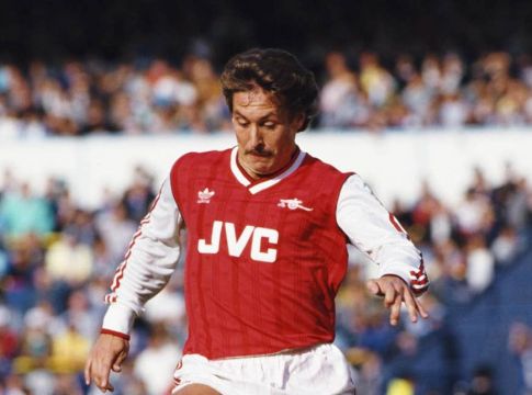 Σε πολύ σοβαρή κατάσταση παλαίμαχος θρύλος της Άρσεναλ