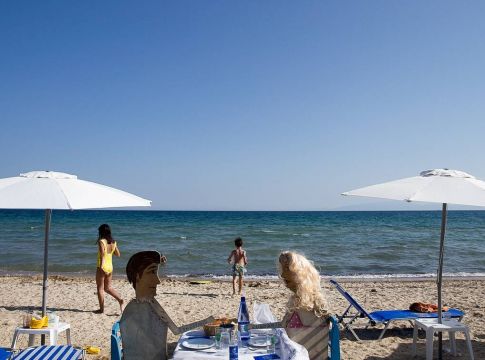 Άδεια καλοκαιριού: Πώς θα κάνουμε διακοπές – Τι ισχύει για την άδεια ειδικού σκοπού